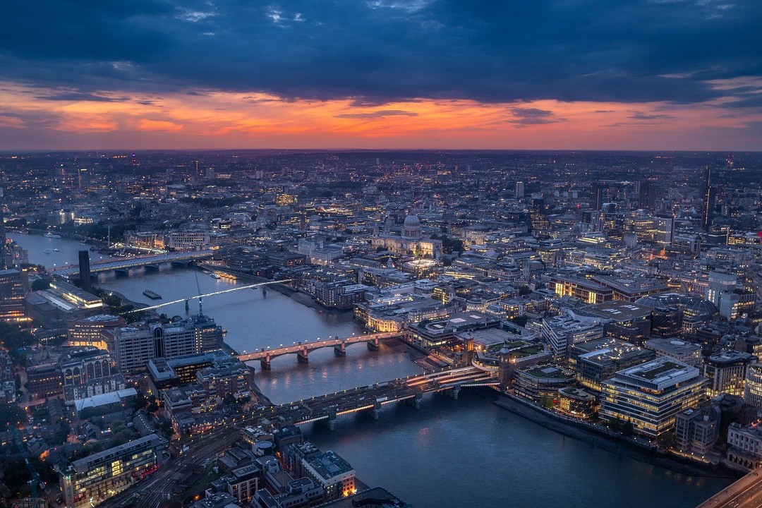 Thames Moonlight 10